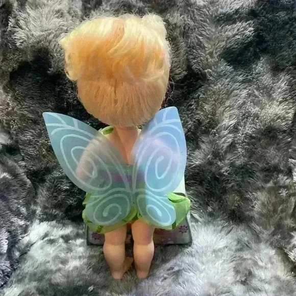 Disney Animators Collection Tinker
Bell doll and Tinker Bell Tin Box  Purse - Picture 11 of 16